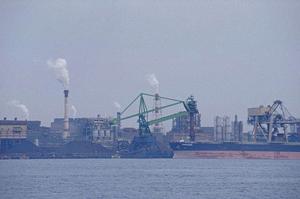 量産体制に入るときにはこんな充填機があります